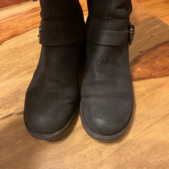La Canadienna Italy leather isolated boots (calf and regular leather)size7 - Picture 3 of 12